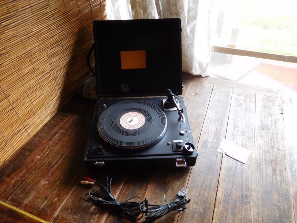 昭和レトロ　ポータブル携帯プレーヤーRP-600 38x33d13cm KOBE　ターンテーブルTOA PORTABLE PLAYER