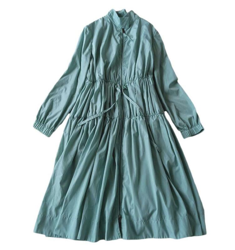 新品同様★MaxMara★梅雨時期の軽量ナイロンフレアコート★メッシュ 美しいティアード レインジャケット ワンピース マックスマーラ max&co