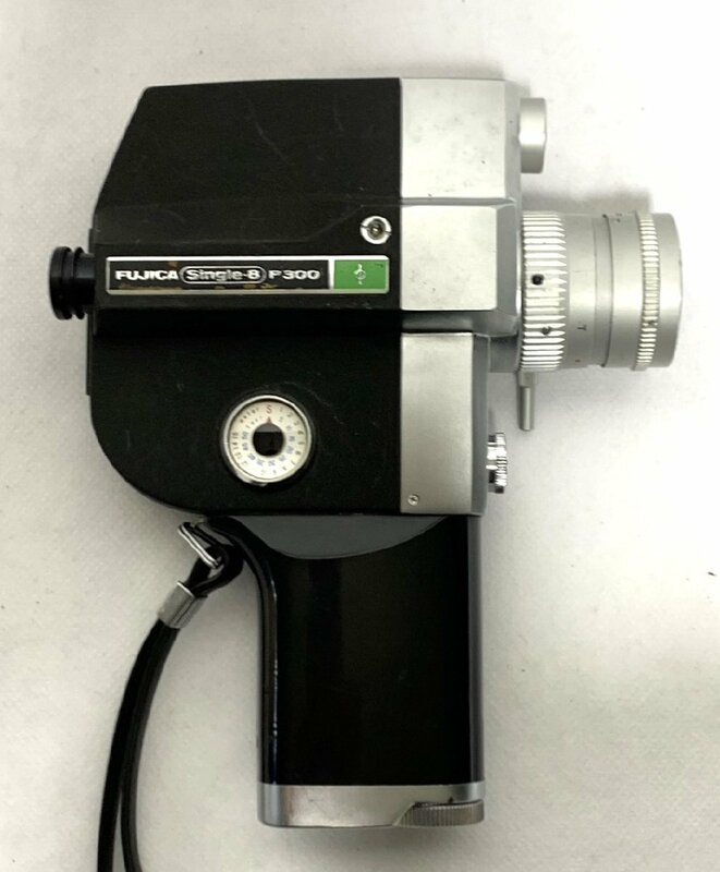 ▽FUJICA フジカ Single-8 P300 フィルムカメラ レンズ：FUJINON ZOOM 1:1.8 f=10.5-27.5mm 動作未確認 ジャンク▽011213