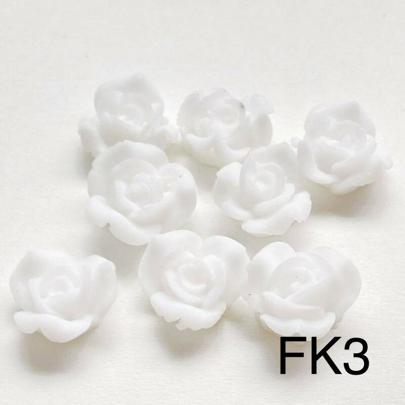 【８個 】白薔薇　カボション ハンドメイド 素材 材料 パーツ 