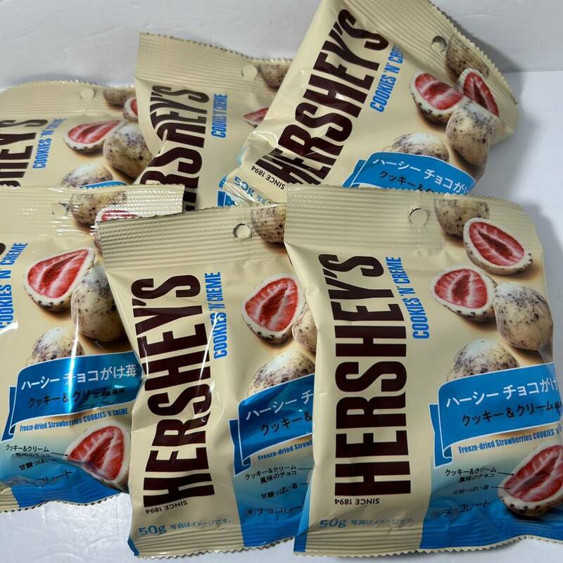 ハーシー HERSHEY’S チョコがけ苺 クッキー＆クリーム 50g 6個