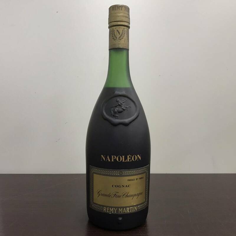 S43051(065)-405/OS3000 酒 REMY MARTIN NAPOLEON Grande Fine Champagne COGNAC レミーマルタン ナポレオン コニャック 700ml