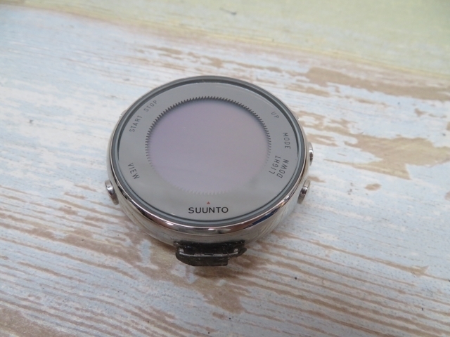  ●●SUUNTO LUMI 腕時計 デジタル スント ルミ アウトドアウォッチ ハイキング/登山 USED 95543SA●●！！