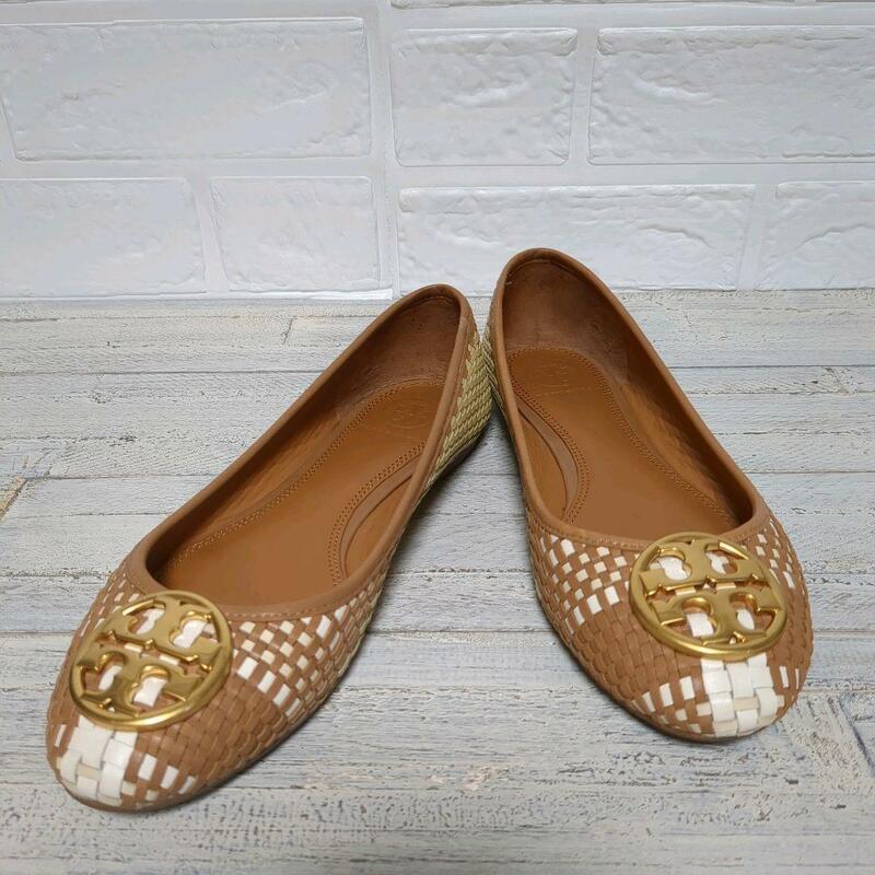 美品　Tory Burch　トリーバーチ　22.5　バレエシューズ　でかロゴ