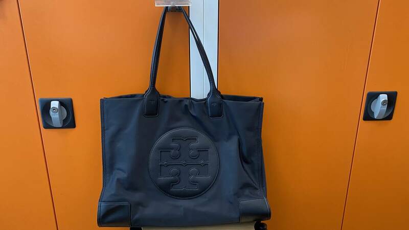 【中古美品】Tory Burch トリーバーチ エラ キャンバス トートバッグ ビジネス大容量 レディース メンズ レザー ブラック 黒