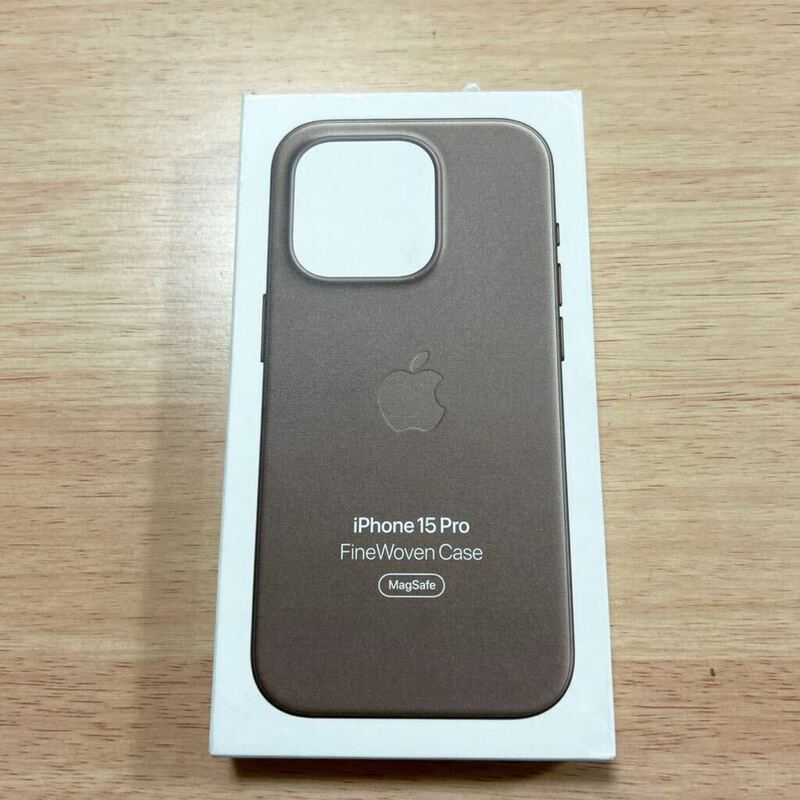 ★新品★純正 iPhone 15 Pro ファインウーブンケース・トープ　317B 5