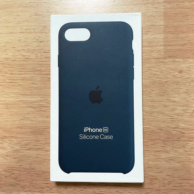 ★新品★ Apple アップル 純正 iPhone 7 / 8 / SE シリコンケース・アビスブルー 86B41