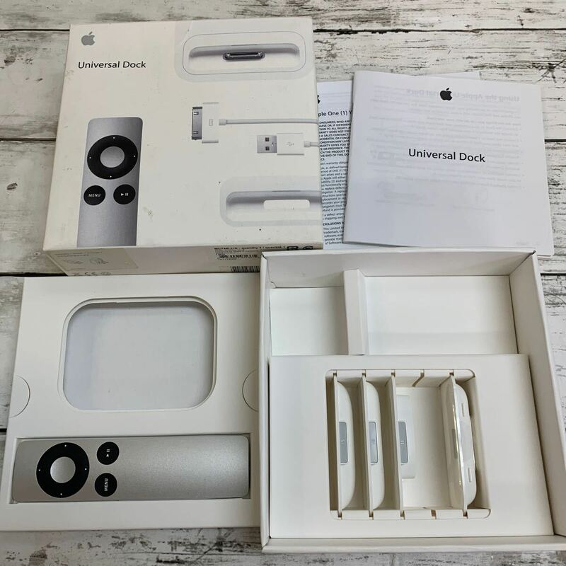 【中古品】Apple 純正品 Universal Dock ユニバーサルドック スタンド iPhone4s第5世代 卓上iPod充電台touch充電器nano充電スタンド