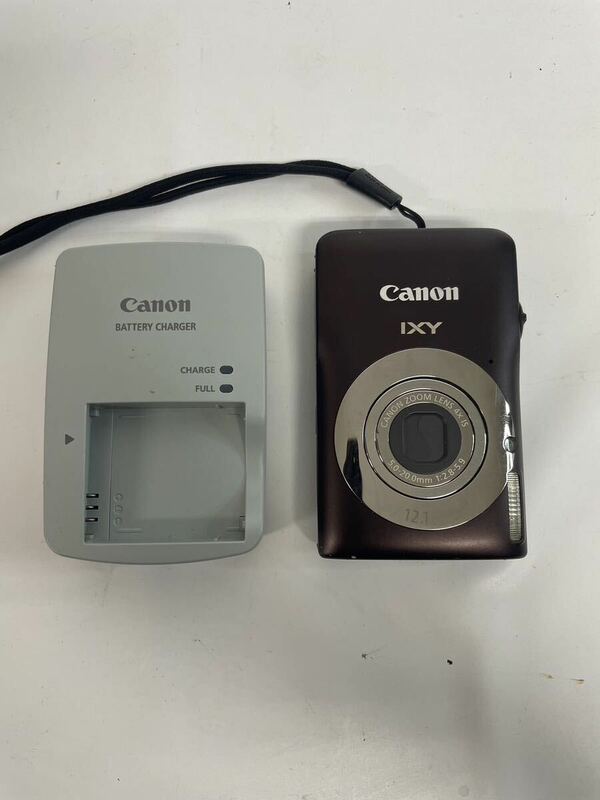 Canon キャノン　IXY 200F PC1469 デジカメ　動作確認済