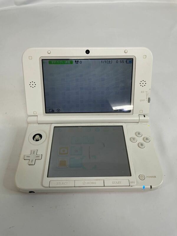 Nintendo 任天堂　3DS LL タッチペン無し・一部部品無し・動作確認済