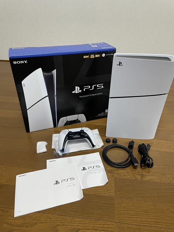 SONY ソニー　PlayStation5 PS5 CFI-2000 B01 1TB 初期化済・動作確認済