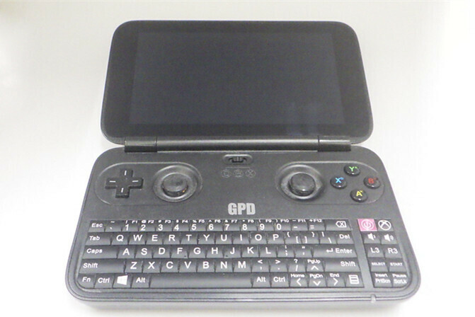 ミニポータブル　ゲーミングPC　GPD-WIN　5.5インチ　現状ジャンク品　