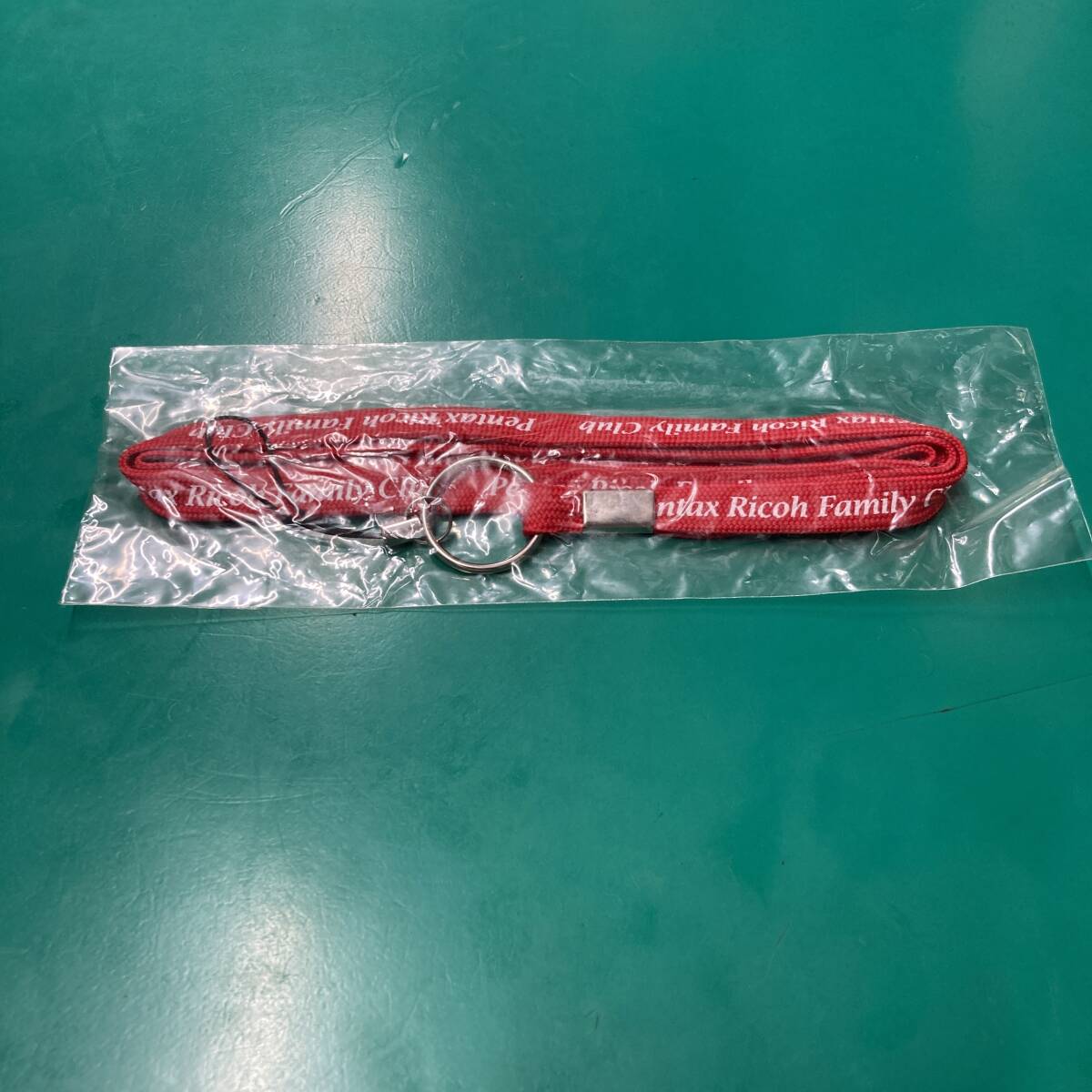 ★ ペンタックス PENTAX リコー RICOH ネックストラップ レッド 未使用 新品