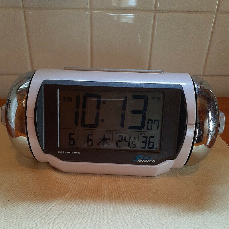SEIKO セイコー デジタル電波目覚まし時計 SUPER　RAIDEN NR523W 　温湿度誤差あり 受信、表示、アラーム、クロックOK　送料520円