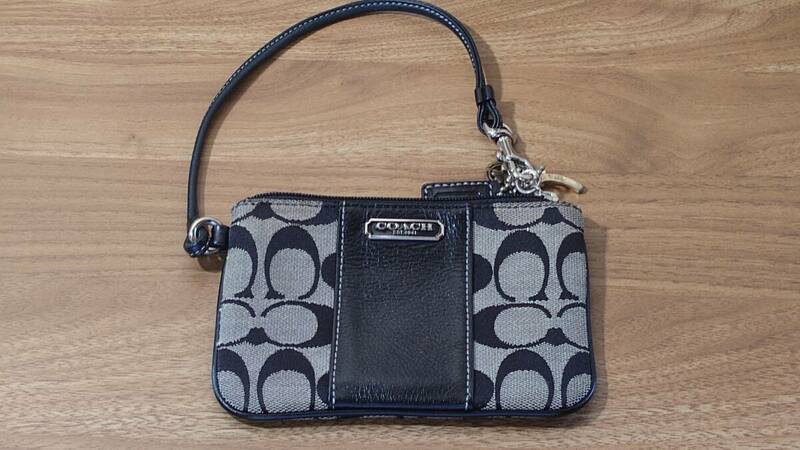 【ポーチ】COACH コーチ リストレット ポーチ【中古】