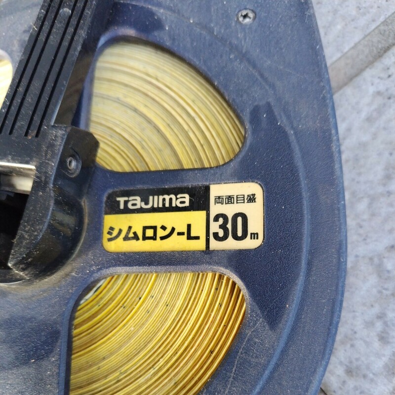 シムロン−Ｌ 30m 両面目盛　測量用　大工道具 TAJIMA　(中古) 