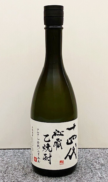 十四代 秘蔵乙焼酎 隼 720ml　25度　秘蔵 乙焼酎 焼酎 14代 JUYONDAI　A