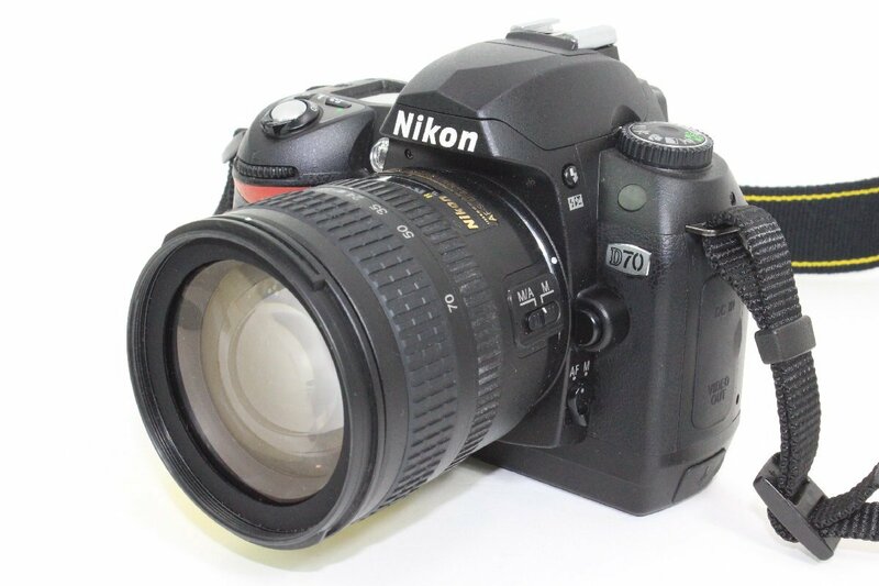 Nikon/ニコン ＊ D70 一眼レフ デジタル カメラ レンズ 18-70mm 1:3.5-4.5G ED AF-S ＊ #7895