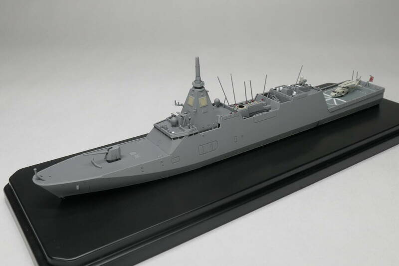 （完成品・模型）1/700 FFM-1もがみ（ケース付き）