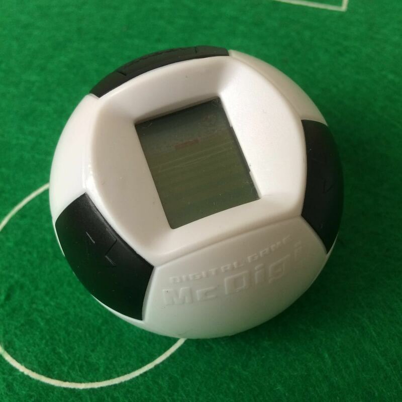 521)サッカー 電子 ゲーム シュート サッカーボール メロディー付き おもちゃ マクドナルド ハッピーセット