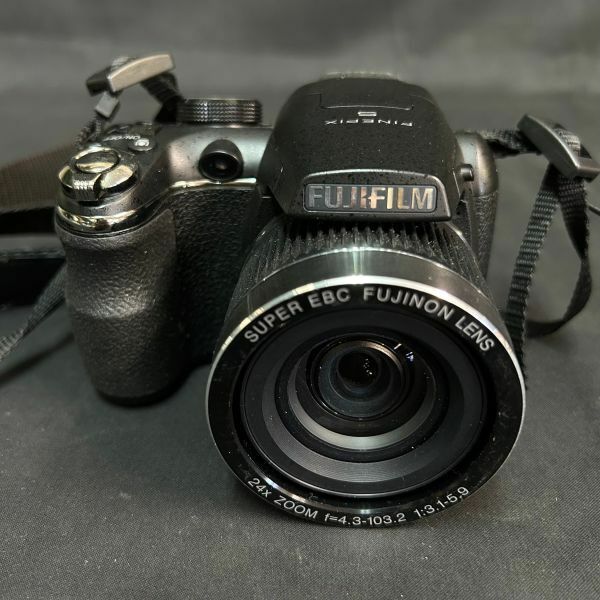 DEc110D06 FUJIFILM 富士フイルム FINEPIX S3200 コンパクトデジタルカメラ