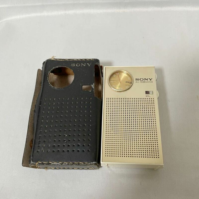 昭和レトロ SONY ソニー ALL TRANSISTOR トランジスタラジオ TR-1811 未確認 ジャンク品