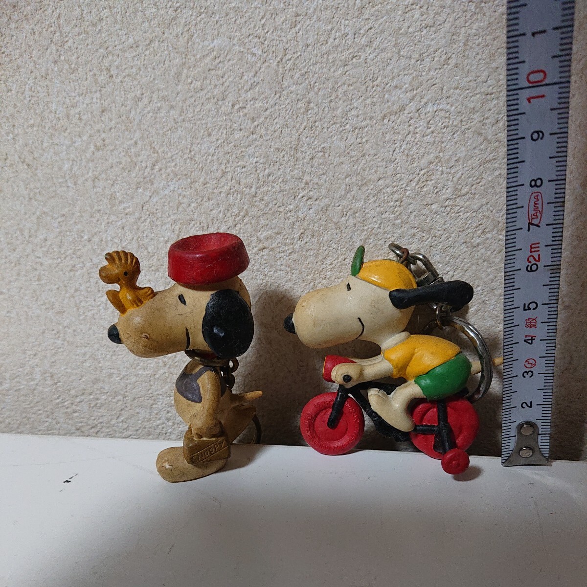 現状品 当時物　計2個　 フィギュア　スヌーピー　キーホルダー　SNOOPY　自転車【2-062614】