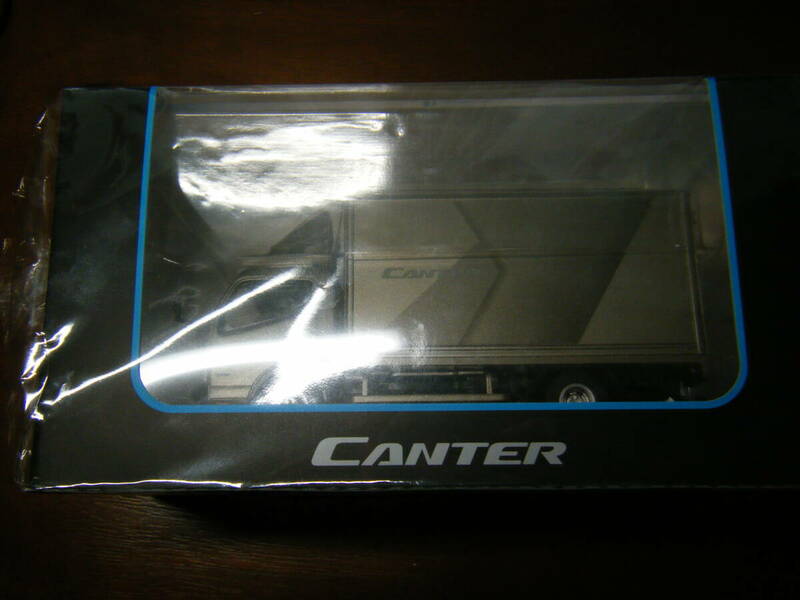 三菱ふそう　キャンター　1/43ダイキャストミニカー　非売品　MITSUBISHI FUSO CANTER