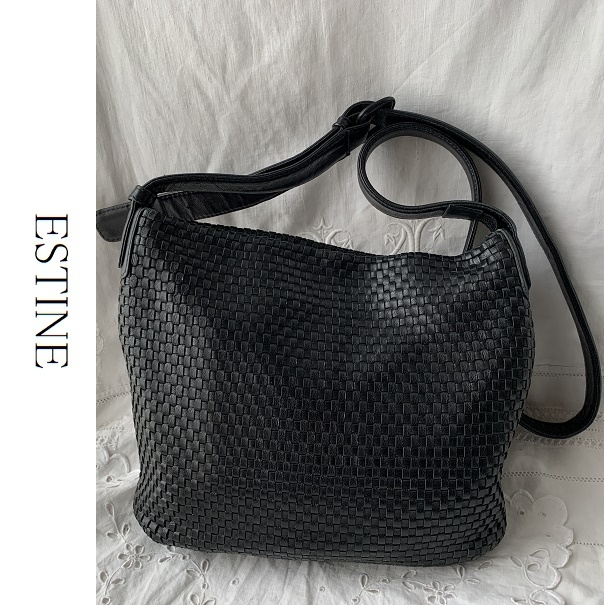 ESTINE エステーヌ　レザーメッシュ ショルダーバッグ　斜めかけ　編み込み鞄　黒ブラック　軽量