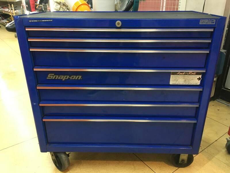 【引取限定】【中古品】Snap-on 7段工具箱 ロールキャビネット KRA4107BPJD ブルー / ITNFGBQ1DF5H