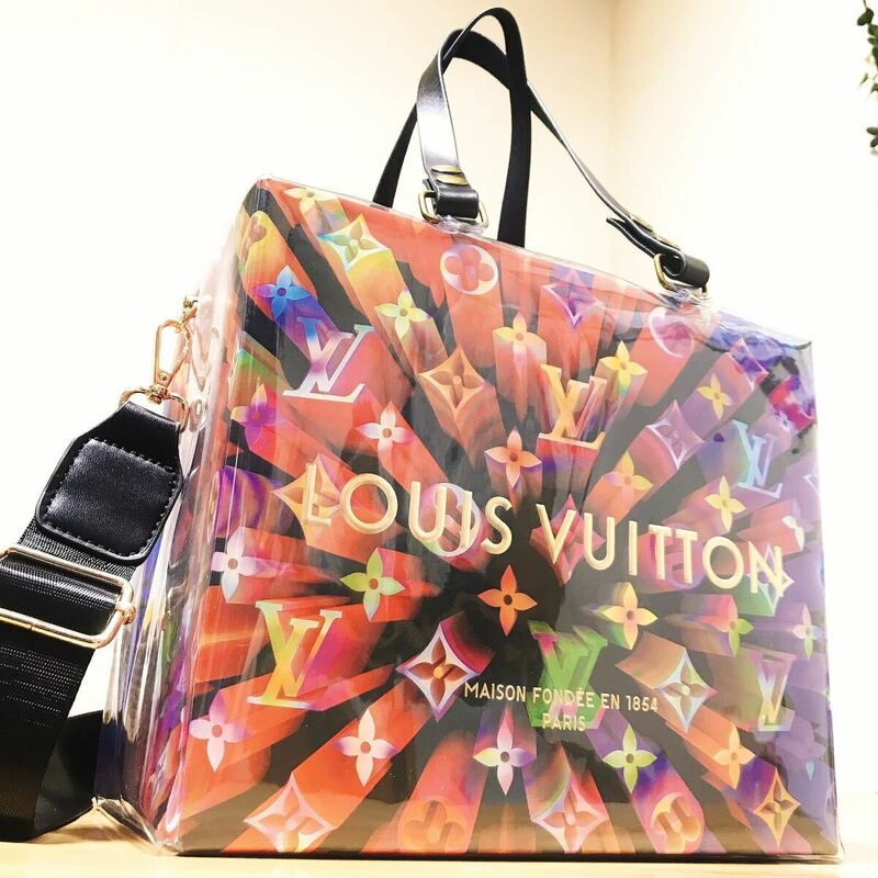 【送料無料】LOUIS VUITTON ルイヴィトン 限定 紙袋 ＆ クリアバッグ