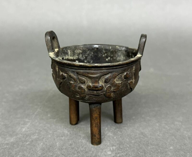 古銅 香炉 象嵌入り 唐物 中国美術 銅製 饕餮紋 時代物 