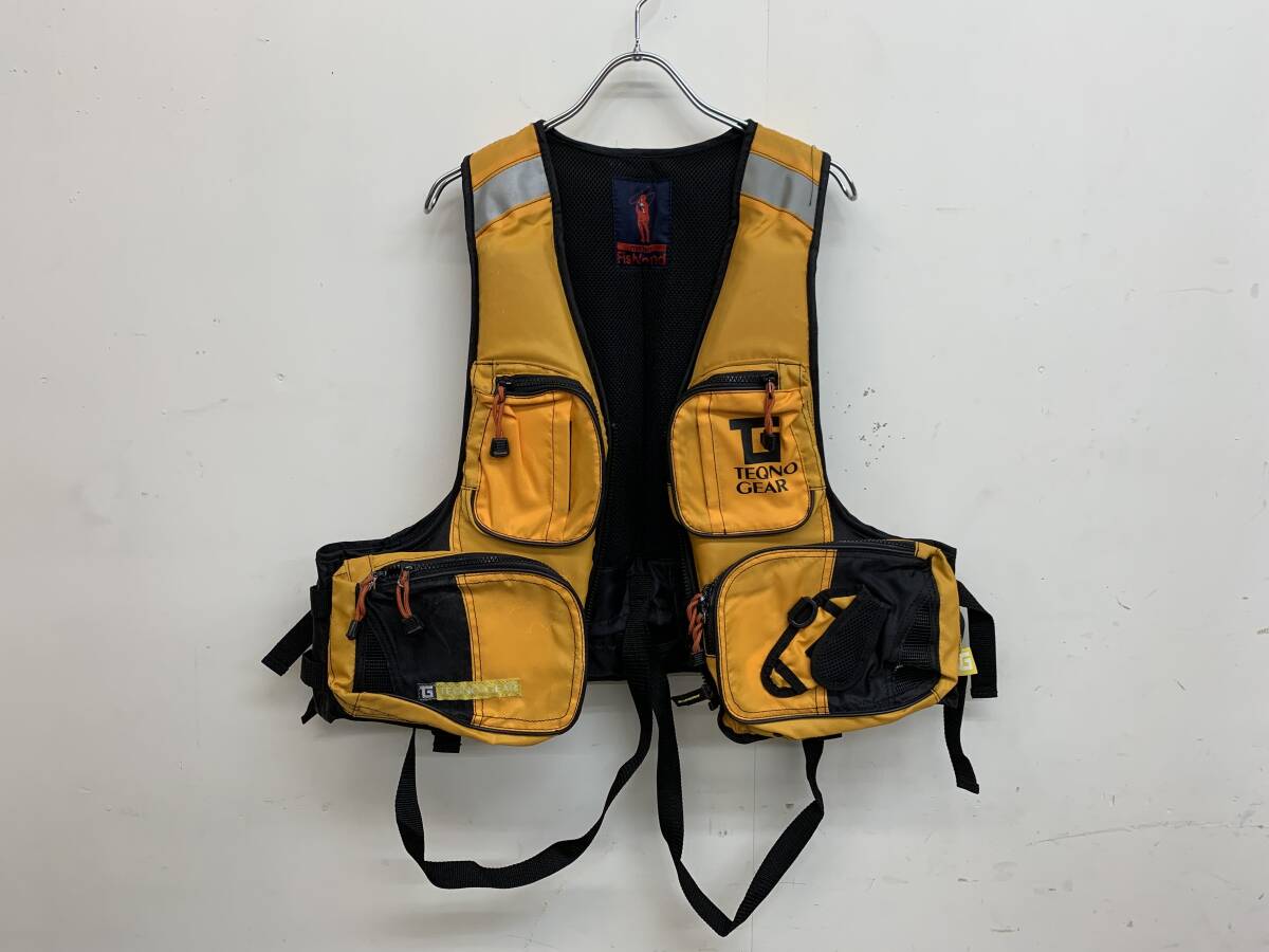 処分特価品★【TEQNO GEAR】フィッシング 釣り用品【ライフジャケット】救命胴衣 フローティングベスト フィッシュランド 中古品