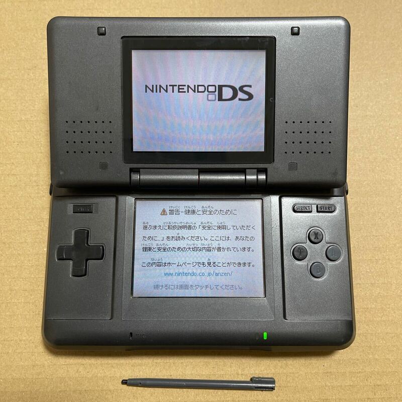 プレイ確認済み Nintendo DS 本体 NTR-001 　　