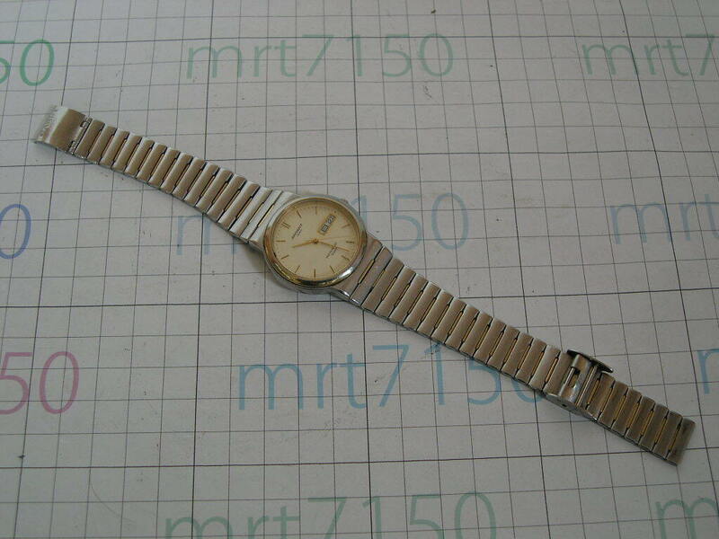 E165 CASIO腕時計 中古動作品