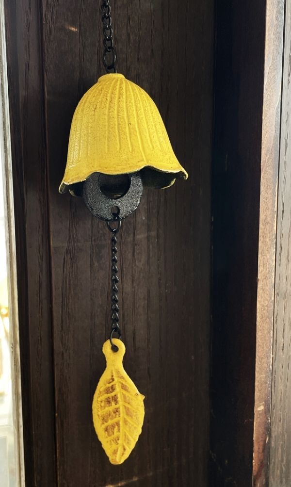鋳鉄製 ドアベル ウィンドチャイム 風鈴 鉄製 鉄器 イエロー 黄色 和風 飾り 夏の風物詩 飾り インテリア 雑貨 おしゃれ モダン