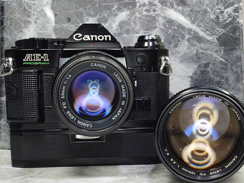 【整備済収集品】 Canon AE-1 Program 黒＋NEW FD 50mm f1.4＋FD 135mm f2.8 単焦点2本セット＋ワインダーA 各動作光学良好 持病鳴きなし