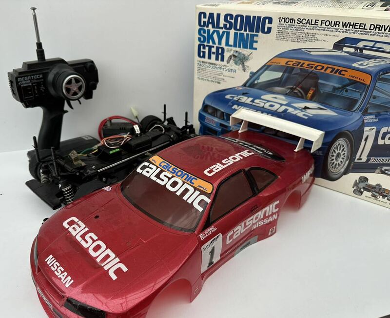 FUTABA フタバ CALSONIC SKYLINE GT-R 1/10 電動 RC 四輪駆動レーシングカー / 動作未確認 ジャンク扱い 現状品 （管理No.9） 1円