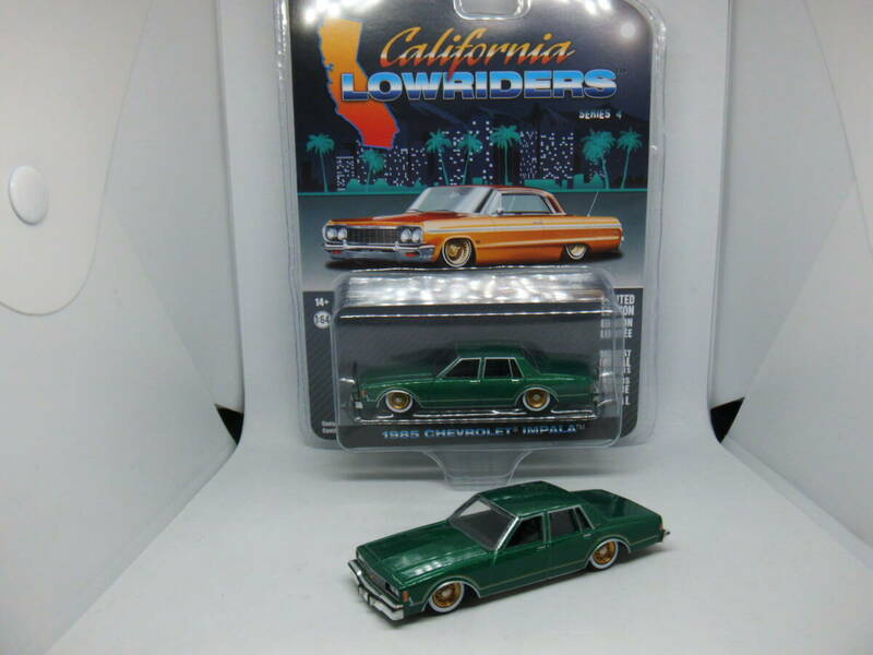 GREENLIGHT CALIFORNIA LOWRIDERS SERIES 4 1985 CHEVOLET IMPALA グリーンライト カリフォルニアローライダー4 1985 シボレーインパラ