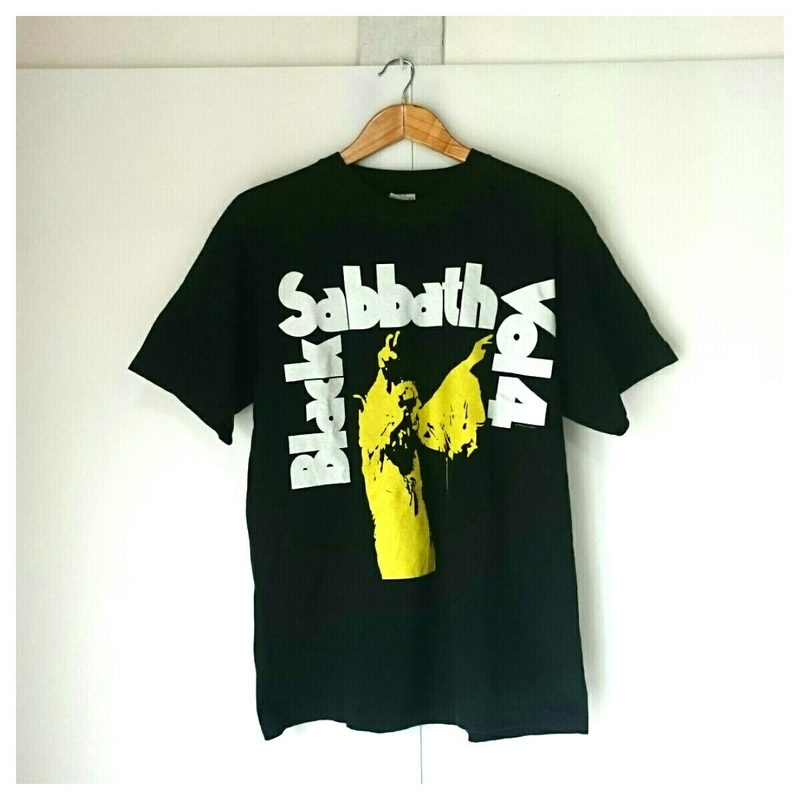 ☆良品☆90's vintage BLACK SABBATH Vol4 Tshirt ブラックサバス TシャツサイズL 黒