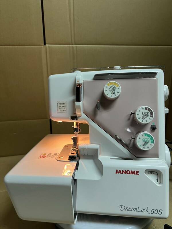 ロックミシン JANOME ジャノメ ミシン DREAM LOCK　50S 通電済み