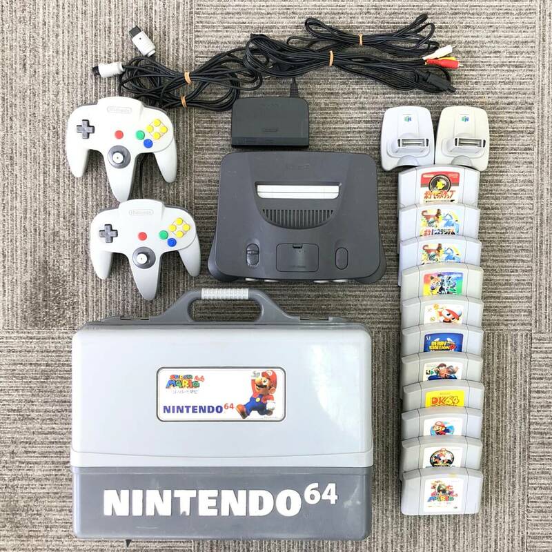Nintendo 64 / 任天堂 / カセット 11本 / コントローラー 2台 / 64GBパック 2台 / 64本体 / 収納ケース / セット / 通電確認済み / 現状品