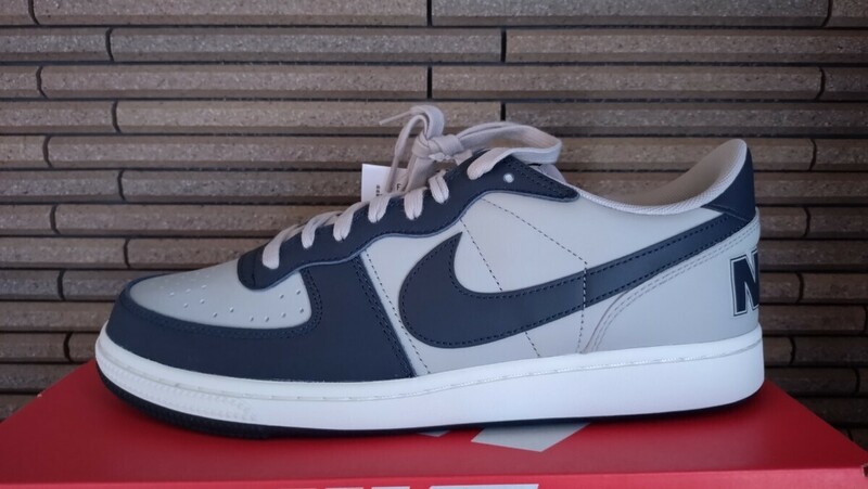 Nike Terminator Low Dark Obsidian and Granite Georgetown 2023 us9.5 27.5cm FN6830-001 ナイキ ターミ ネーター ロー ダーク グレー　