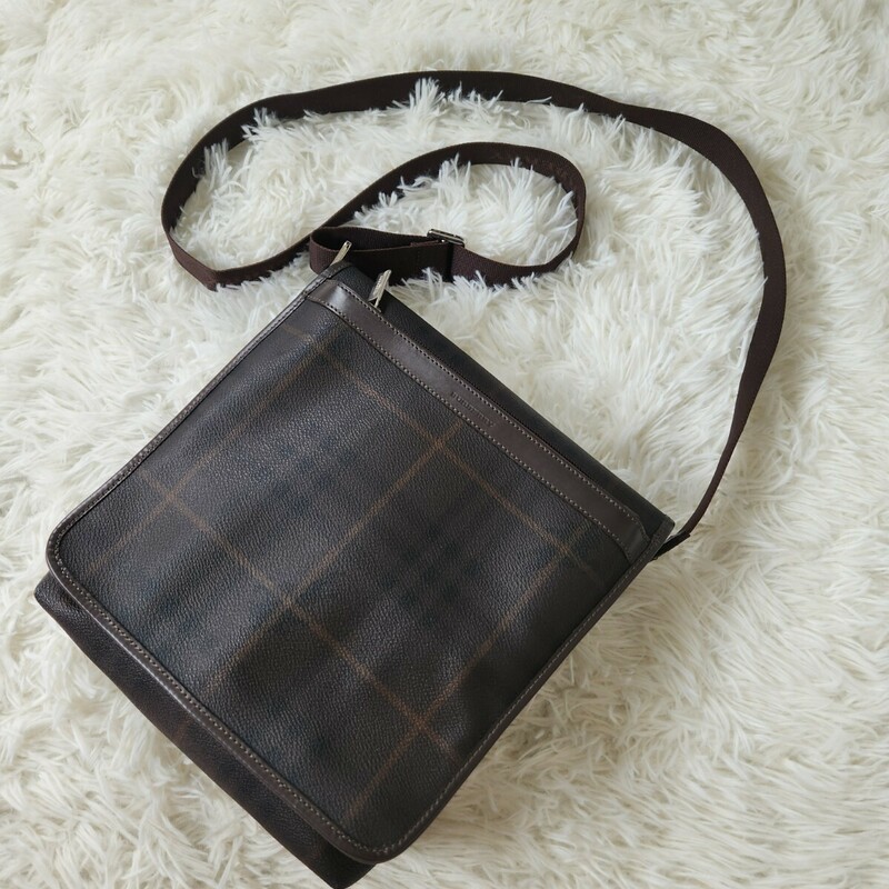 極美品 バーバリー ロンドン【ノバチェック サコッシュ シャドーホース ロゴ紐】BURBERRY LONDON ショルダーバッグ PVCレザー ブラウン 