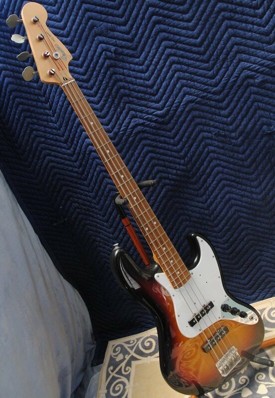 ☆綺麗【 Fender Japan / フェンダージャパン ジャズベース Fender JAZZ BASS 】MADE IN JAPAN P05139