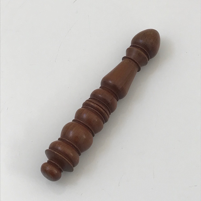 ニードルケース　針収納ケース　針筒【アンティーク】木製 (541)