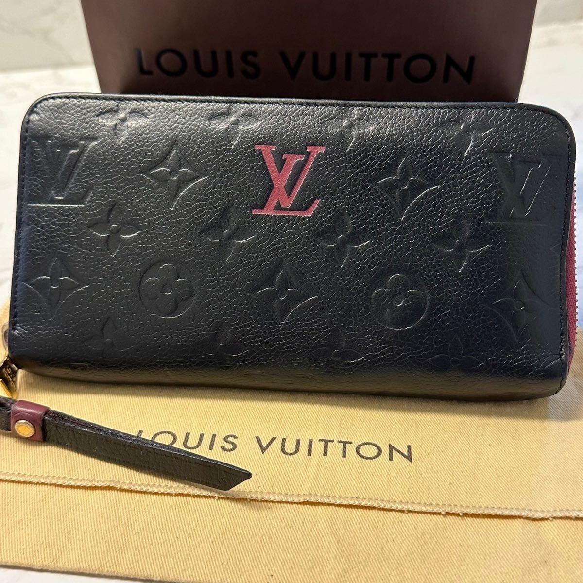 ルイヴィトン　LOUIS VUITTON アンプラント　財布　長財布　ジッピーウォレット　レディース