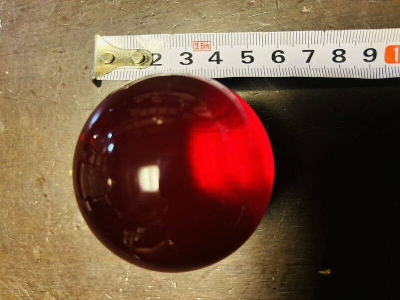 水晶？インカローズ？直径約5cm赤玉球体半透明クリアパワーストーン