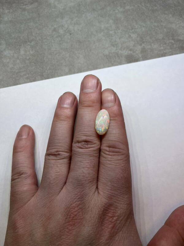 天然石 4ct ホワイトオパール ルース　大粒