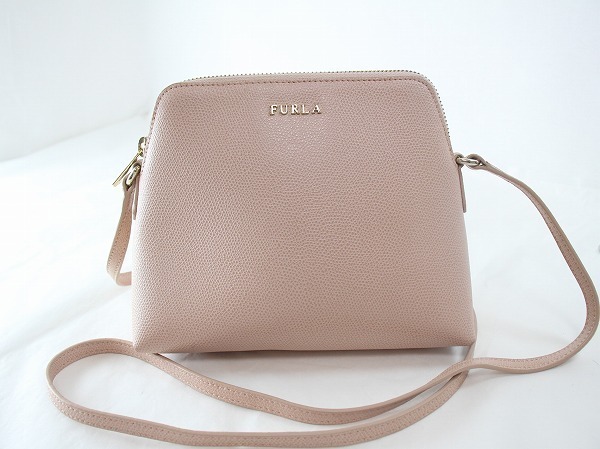 1円　美品　フルラ　FURLA　★　斜め掛け　ショルダーバッグ　ポシェット　★　ペールピンク　レザー　704